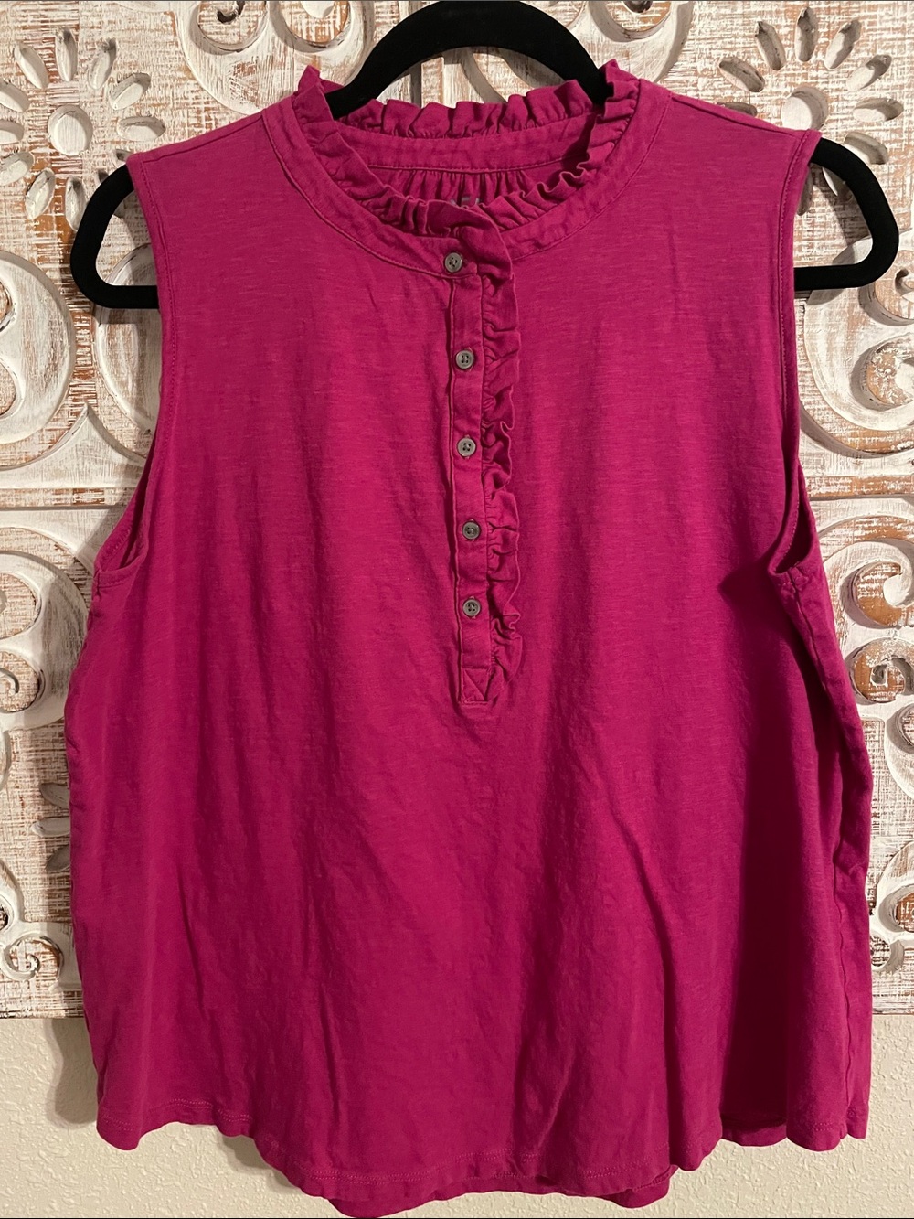 LOFT Magenta Sleeveless Ruffle Henley Tank